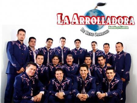 La Arrolladora Banda El Limón
